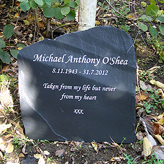 memorial-headstone